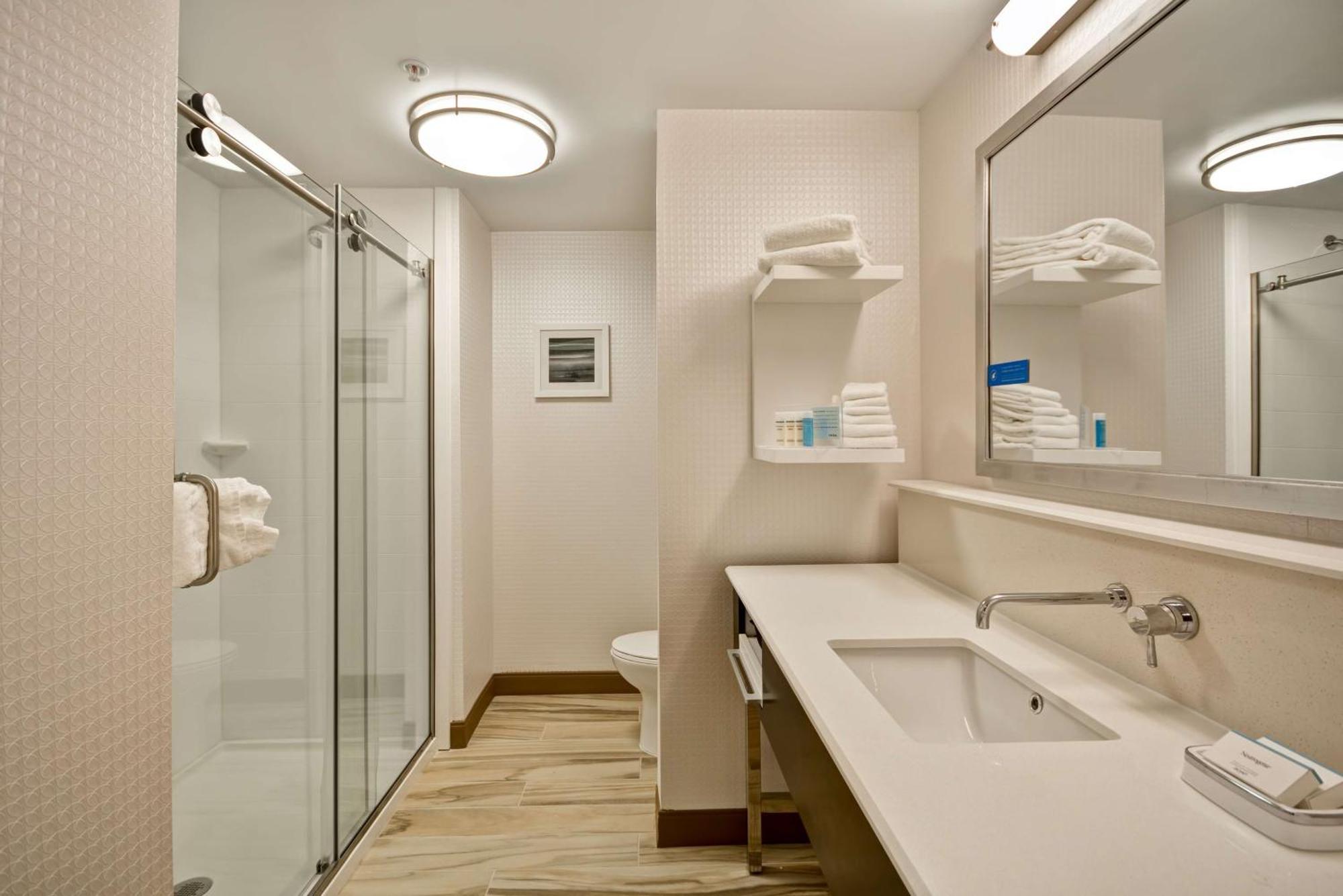 Hampton Inn & Suites Detroit/Warren Zewnętrze zdjęcie