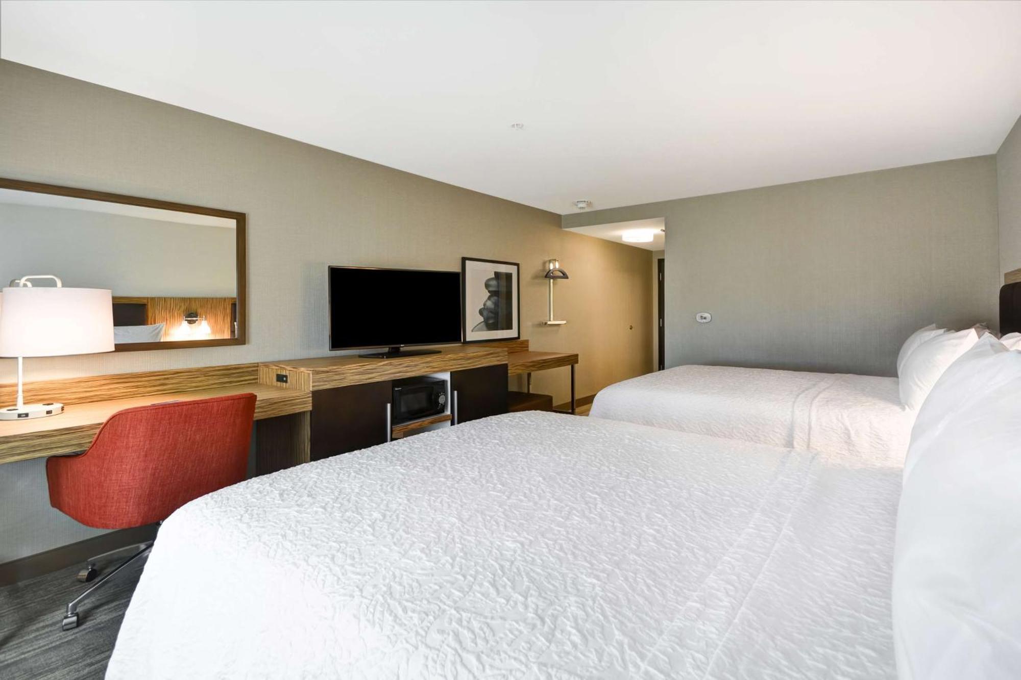 Hampton Inn & Suites Detroit/Warren Zewnętrze zdjęcie