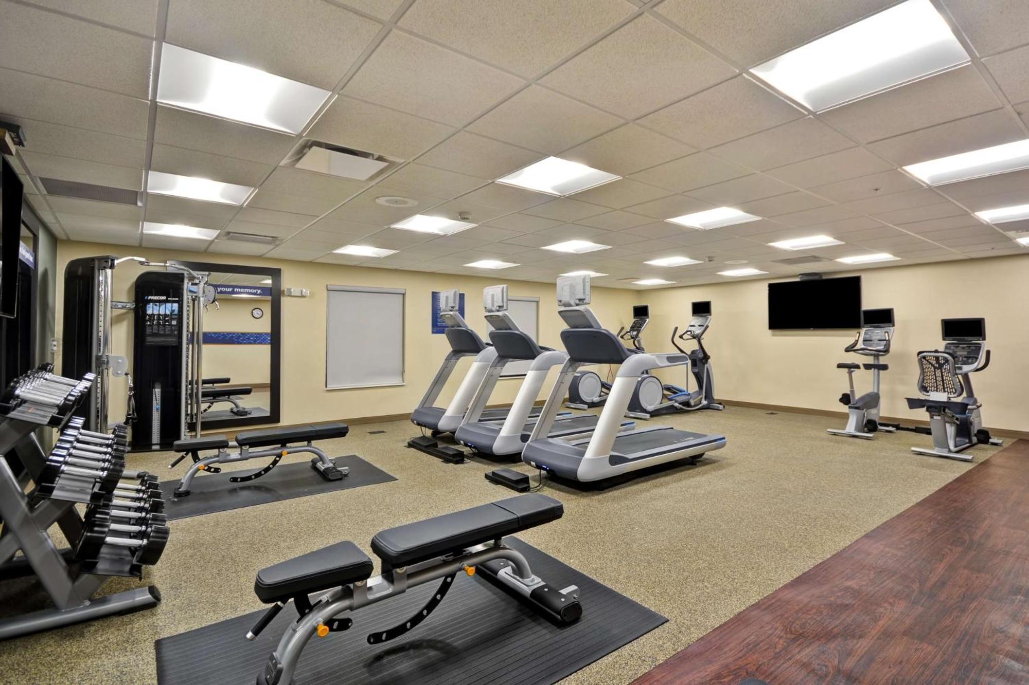 Hampton Inn & Suites Detroit/Warren Zewnętrze zdjęcie