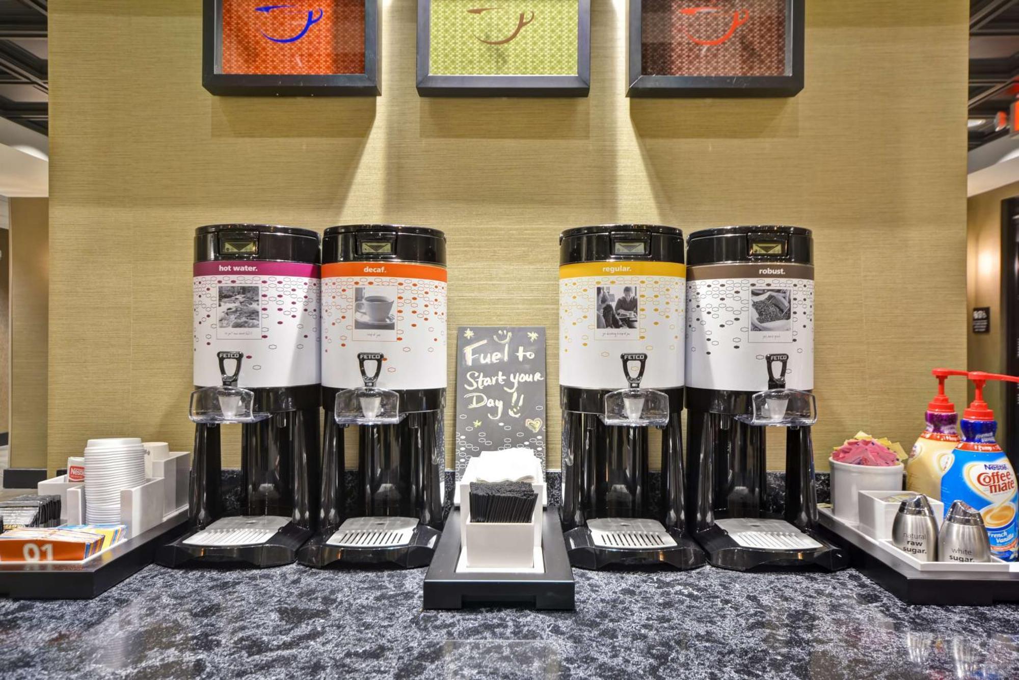 Hampton Inn & Suites Detroit/Warren Zewnętrze zdjęcie